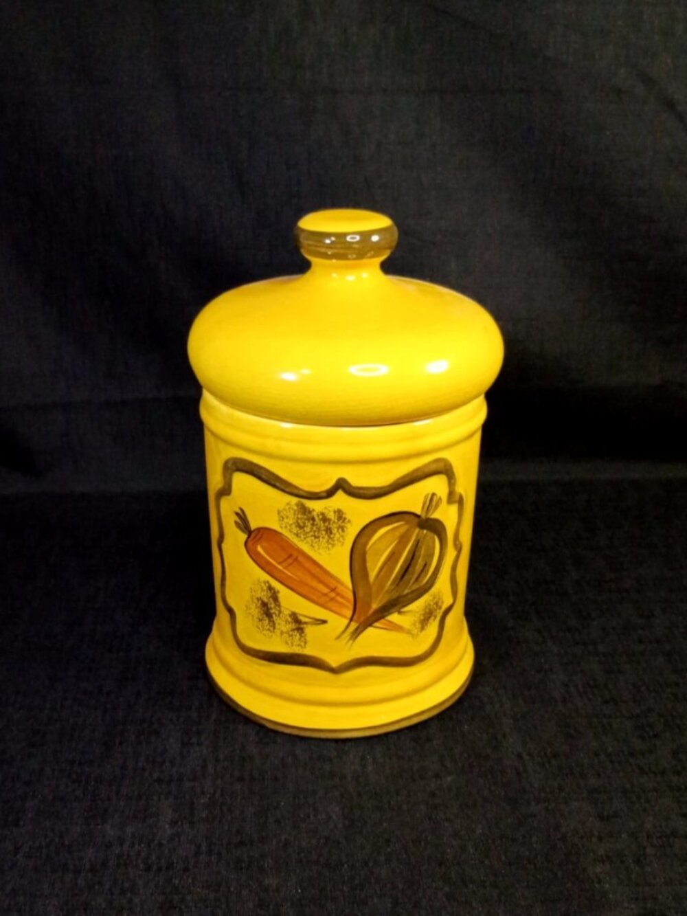 Vintage Los Angeles Potteries Large MCM Canister Golden Yellow W Onion Carrot